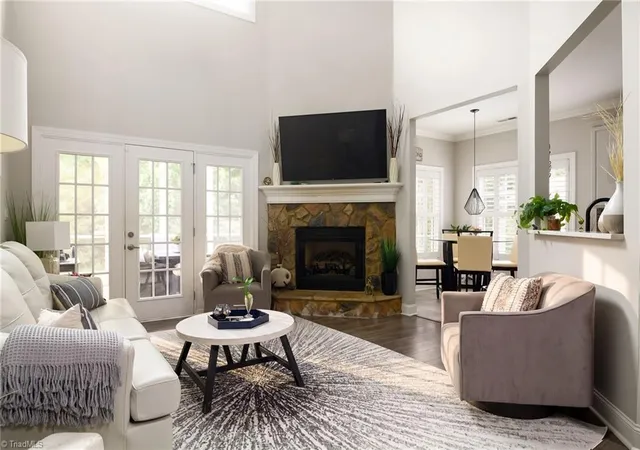 Photo 4 of Sale Pending at 1074 Muirfield Ave, Clemmons, NC 27012 | MLS# 1224566 | Listing updated on 2026-10-07