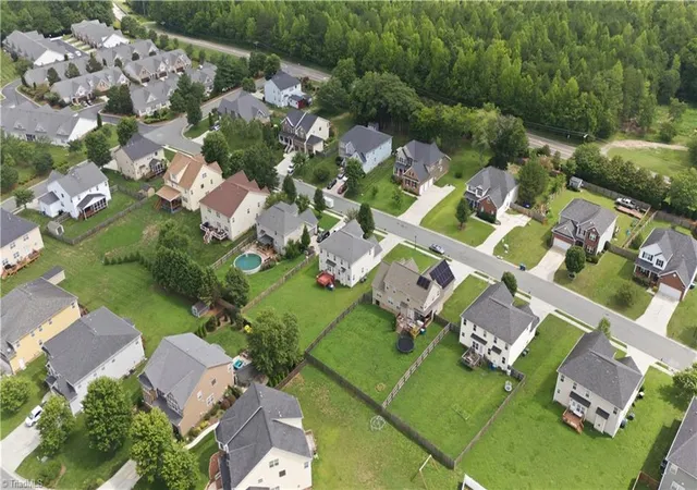 Photo 38 of Single family home for sale at 3890 Filton Dr, Greensboro, NC 27406 | MLS# 1229786 | Listing updated on 2026-08-23