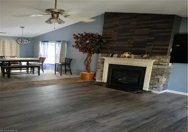 Photo 3 of Single family home for sale at 3940 Bluestem Dr, Greensboro, NC 27405 | MLS# 1224384 | Listing updated on 2026-08-26