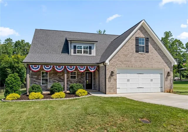 Photo 1 of Single family home for sale at 358 Windsor Trl, Lexington, NC 27295 | MLS# 1233502 | Listing updated on 2026-08-30