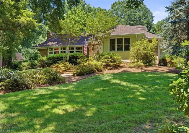 Photo 2 of Mansion for sale at 2001 Georgia Ave, Winston Salem, NC 27104 | MLS# 1223349 | Listing updated on 2026-06-05