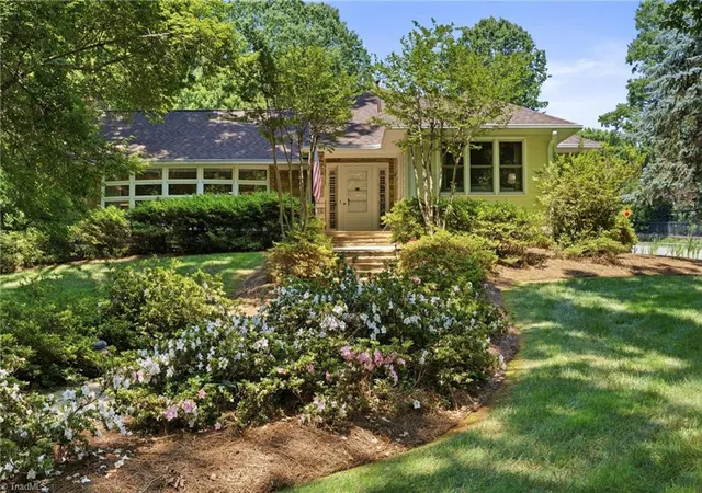 Photo 3 of Mansion for sale at 2001 Georgia Ave, Winston Salem, NC 27104 | MLS# 1223349 | Listing updated on 2026-06-05