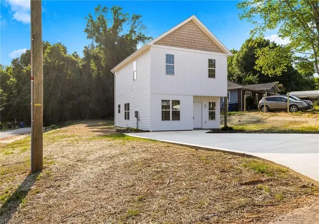 1st image of 4606 Erin St, Winston Salem, NC 27105 | MLS# 1226349