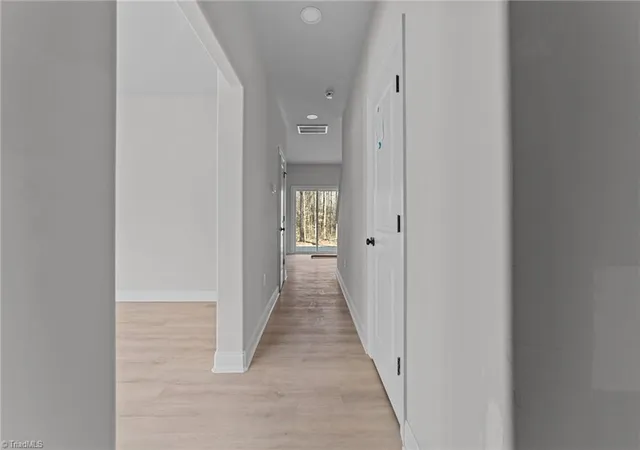 4th image of 137 Nordwin Ct, Mocksville, NC 27028 | MLS# 1219736