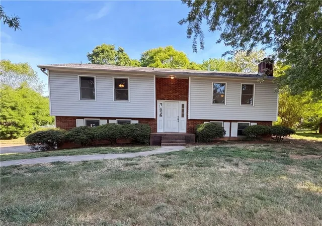 1st image of 104 Linville Springs Rd, Kernersville, NC 27284 | MLS# 1219883