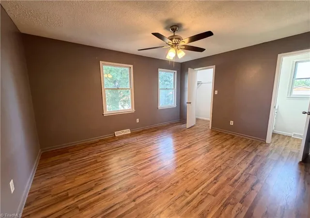 5th image of 104 Linville Springs Rd, Kernersville, NC 27284 | MLS# 1219883