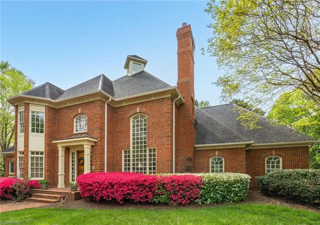 Photo 2 of Mansion for sale at 4650 Cherryhill Ln, Winston Salem, NC 27106 | MLS# 1215673 | Listing updated on 2026-04-14