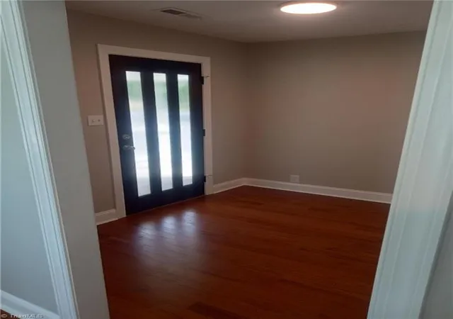 3rd image of 1008 Side Dr, Greensboro, NC 27406 | MLS# 1218959