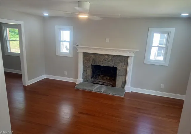 4th image of 1008 Side Dr, Greensboro, NC 27406 | MLS# 1218959
