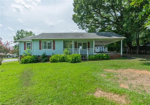Photo 1 of Sale Pending at 4322 Oak Brk Ct, Trinity, NC 27370 | MLS# 1231379 | Listing updated on 2026-08-28