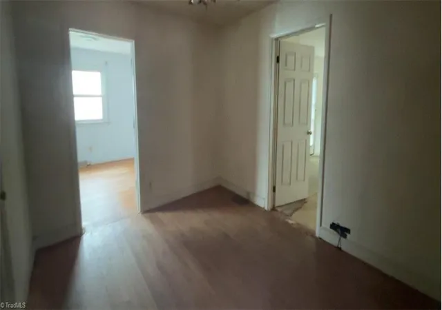 4th image of 902 Ross Ave, Greensboro, NC 27406 | MLS# 1232944