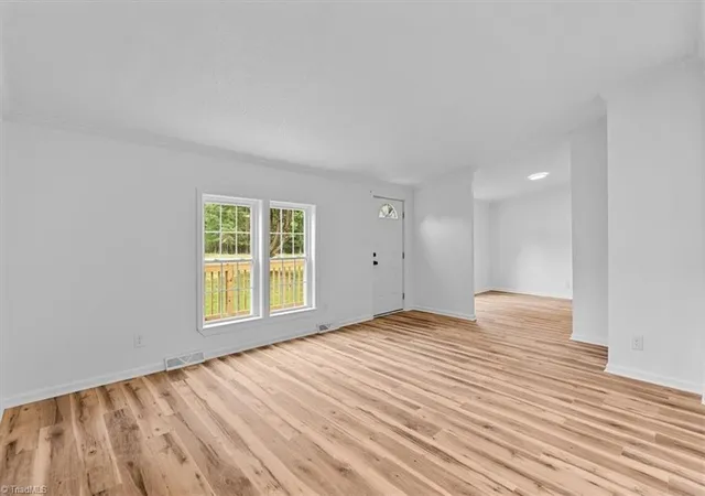 5th image of 1650 Lincoln St, Eden, NC 27288 | MLS# 1228972