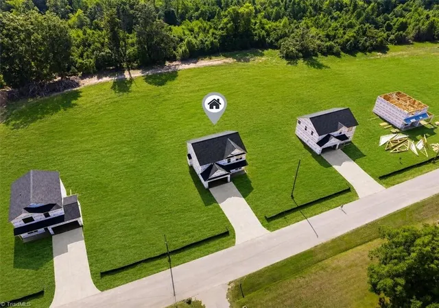 Photo 3 of Single family home for sale at 1909 Dockery Rd, Reidsville, NC 27320 | MLS# 1231728 | Listing updated on 2026-09-30