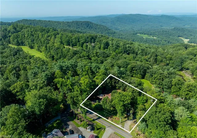 Photo 3 of Sale Pending at 1502 Greenstreet Dr, Traphill, NC 28685 | MLS# 1214215 | Listing updated on 2026-10-20