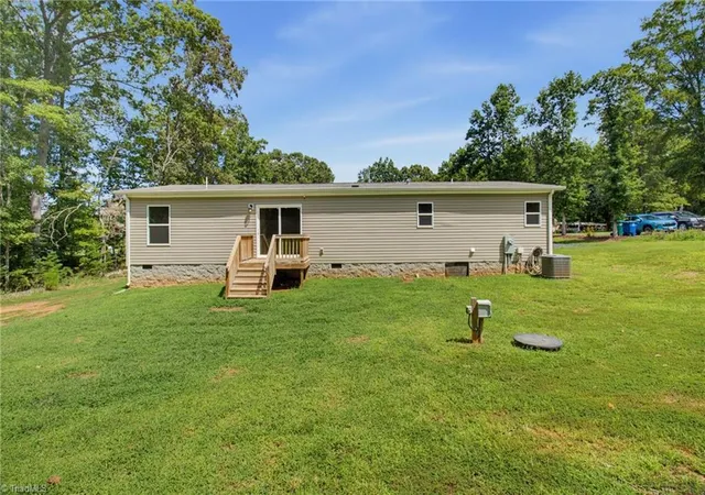 Photo 28 of Manufactured home for sale at 188 Plantation Rd, Eden, NC 27288 | MLS# 1233076 | Listing updated on 2026-08-30