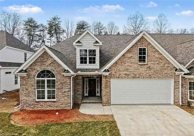 1st image of 15 Asher Ln, Greensboro, NC 27455 | MLS# 1229590
