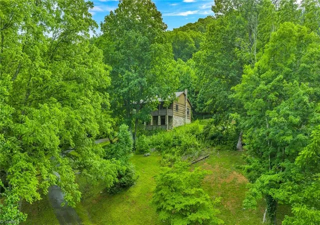 Photo 2 of Sale Pending at 1521 Nc Hwy 194, West Jefferson, NC 28694 | MLS# 1229320 | Listing updated on 2026-08-20