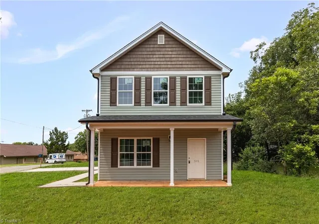1st image of 515 Holt St, Lexington, NC 27292 | MLS# 1231313