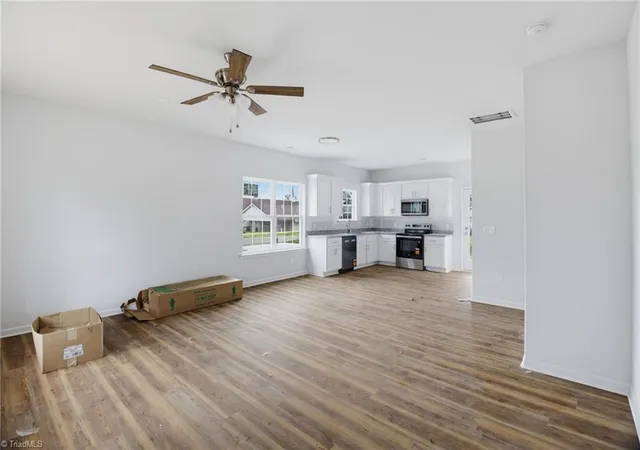 3rd image of 515 Holt St, Lexington, NC 27292 | MLS# 1231313