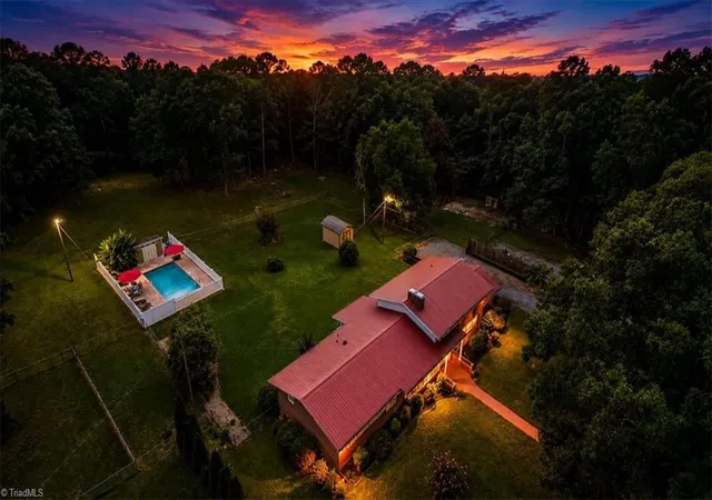 3rd image of 4280 E Us Hwy 64, Lexington, NC 27292 | MLS# 1231542