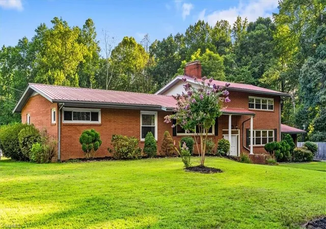 4th image of 4280 E Us Hwy 64, Lexington, NC 27292 | MLS# 1231542