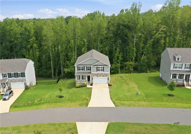 Photo 4 of Single family home for sale at 1056 Creedson Ct, Browns Summit, NC 27214 | MLS# 1229453 | Listing updated on 2026-09-24