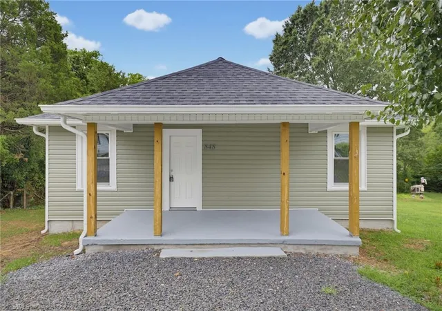 1st image of 848 Clarkway Ave, Eden, NC 27288 | MLS# 1228563