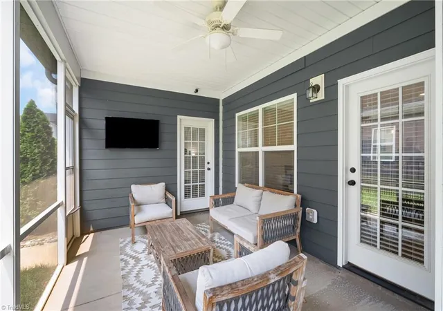 Photo 3 of Single family home for sale at 1744 Eastover Dr, Kernersville, NC 27284 | MLS# 1228415 | Listing updated on 2026-09-21
