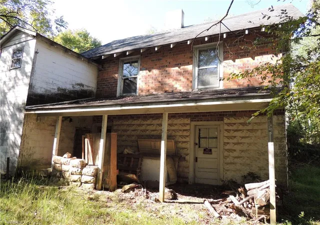 4th image of 792 Main St S, Mocksville, NC 27028 | MLS# 1157761