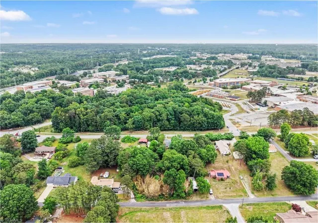 25th image of 4312 Vickrey Chapel Rd N, Jamestown, NC 27282 | MLS# 1221982