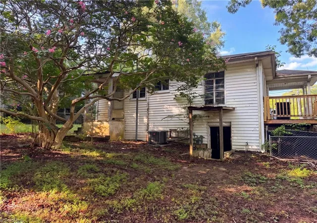 Photo 5 of Single family home for sale at 2656 Old Us Hwy 64, Lexington, NC 27295 | MLS# 1233609 | Listing updated on 2026-08-27