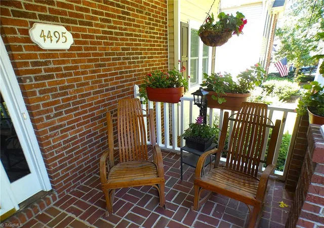 3rd image of 4495 Asbury Pl Dr, Clemmons, NC 27012 | MLS# 1229724