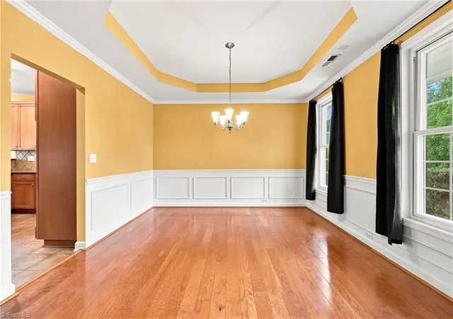 Photo 4 of Sale Pending at 2345 Rockland Cir, High Point, NC 27265 | MLS# 1230154 | Listing updated on 2026-09-15