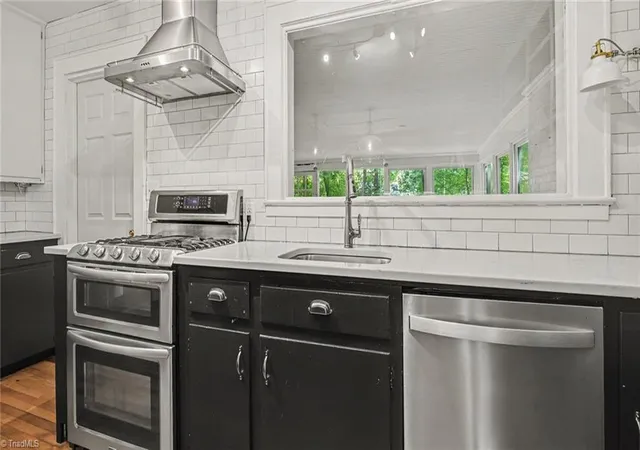 Photo 3 of Sale Pending at 4 Grimes Cir, Lexington, NC 27292 | MLS# 1233671 | Listing updated on 2026-08-31