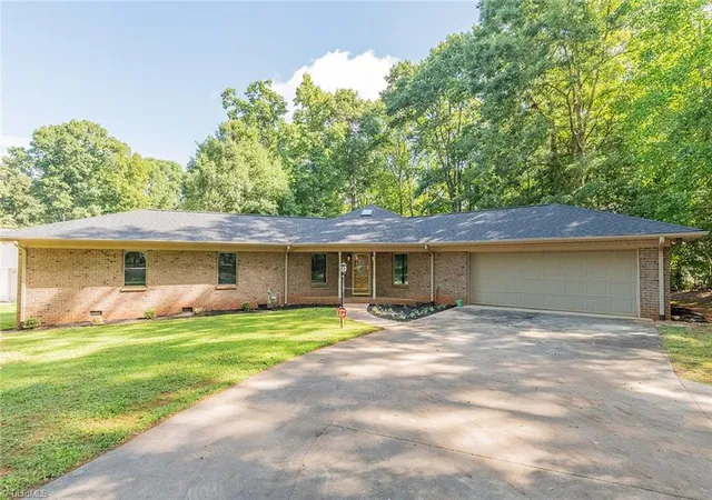1st image of 631 Mill Stream Ln, Lexington, NC 27292 | MLS# 1230569