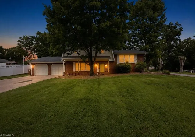 Photo 38 of Single family home for sale at 201 Jones Dr, Winston Salem, NC 27107 | MLS# 1227865 | Listing updated on 2026-09-02
