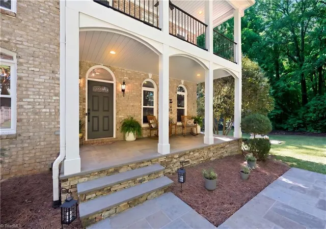 2nd image of 6808 Fox Horn Cir, Pfafftown, NC 27040 | MLS# 1227095