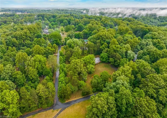 3rd image of 0 Greenhill Dr, Pfafftown, NC 27040 | MLS# 1221721