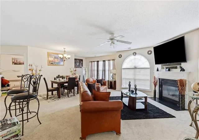 Homes for sale in High Point, NC | 6117 Hedgecock Cir #2D, High Point, NC 27265 | MLS# 1225670