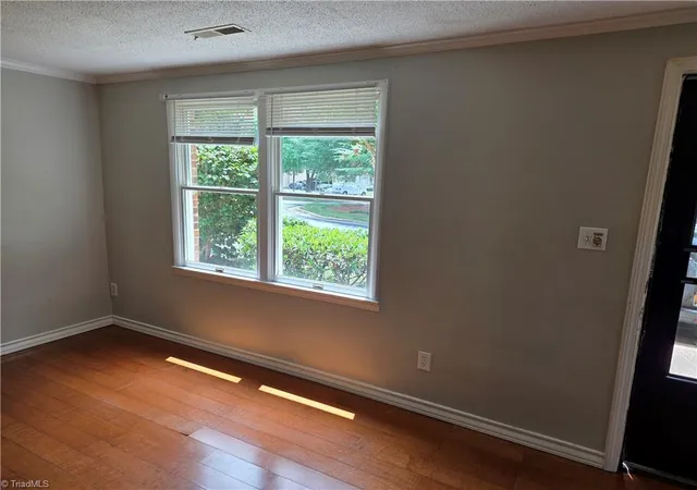 Photo 4 of Single family home for sale at 5510 Richland St #C, Greensboro, NC 27409 | MLS# 1227751 | Listing updated on 2026-09-03