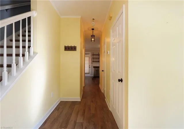 Photo 2 of Single family home for sale at 19 Crestbrook Ct, Greensboro, NC 27455 | MLS# 1229878 | Listing updated on 2026-10-07