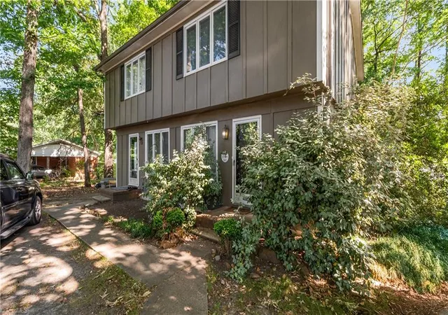Homes for sale in High Point, NC | 4021 4023 Knollwood Dr, High Point, NC 27263 | MLS# 1221779