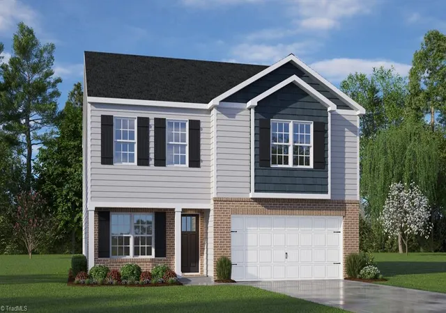 Photo 1 of Single family home for sale at 4739 Reedy Crk Farm Cir, Greensboro, NC 27405 | MLS# 1223607 | Listing updated on 2026-08-20