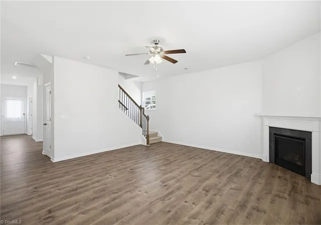Photo 3 of Single family home for sale at 3701 Waterford Oak Trl, High Point, NC 27265 | MLS# 1218191 | Listing updated on 2026-09-08