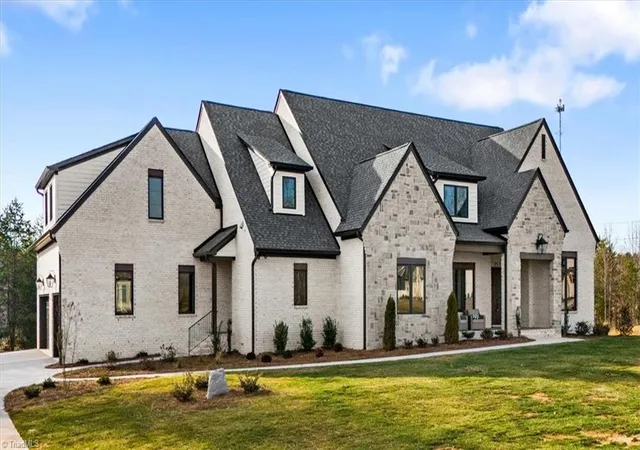 2nd image of 7539 Shadow Creek Dr, Summerfield, NC 27358 | MLS# 1222146