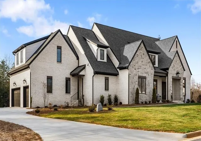 3rd image of 7539 Shadow Creek Dr, Summerfield, NC 27358 | MLS# 1222146