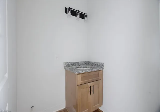 Photo 4 of Sale Pending at 1019 Duggins St, Kernersville, NC 27284 | MLS# 1231058 | Listing updated on 2026-08-19