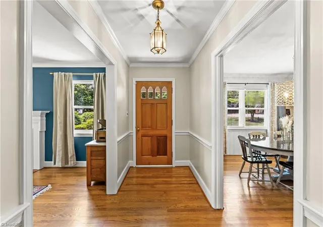 5th image of 1103 Peace Haven Rd, Winston Salem, NC 27104 | MLS# 1223828