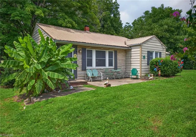 2nd image of 3511 Helmstetler Rd, Lexington, NC 27295 | MLS# 1230479