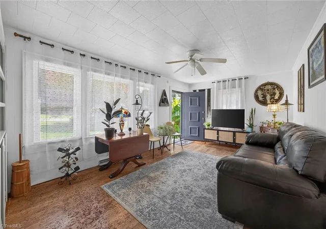 3rd image of 3511 Helmstetler Rd, Lexington, NC 27295 | MLS# 1230479
